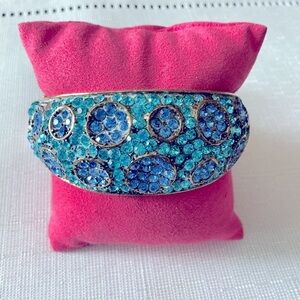 Clamper Vintage Antique Gold Tone Cuff